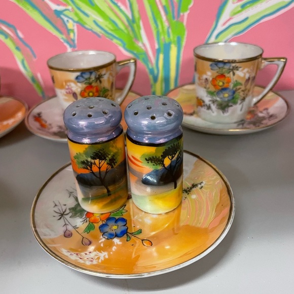 Vintage-Hand Painted CeramicCruetSet,1920's Japan,serving dish(2),cups/saucers 4 - Picture 12 of 16